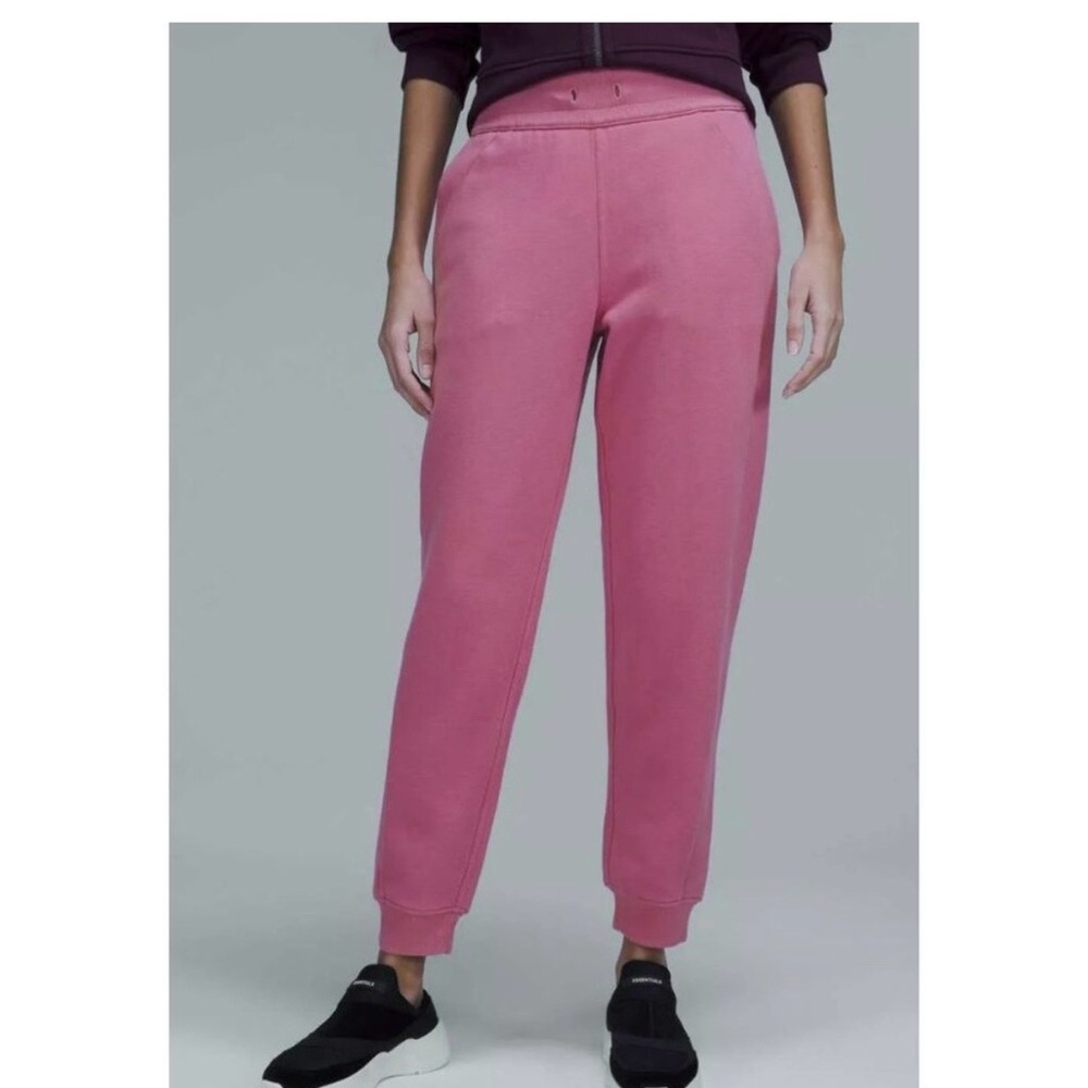 Lululemon Scuba Joggers - Size 2 - Pink Blossom- Sweatpants